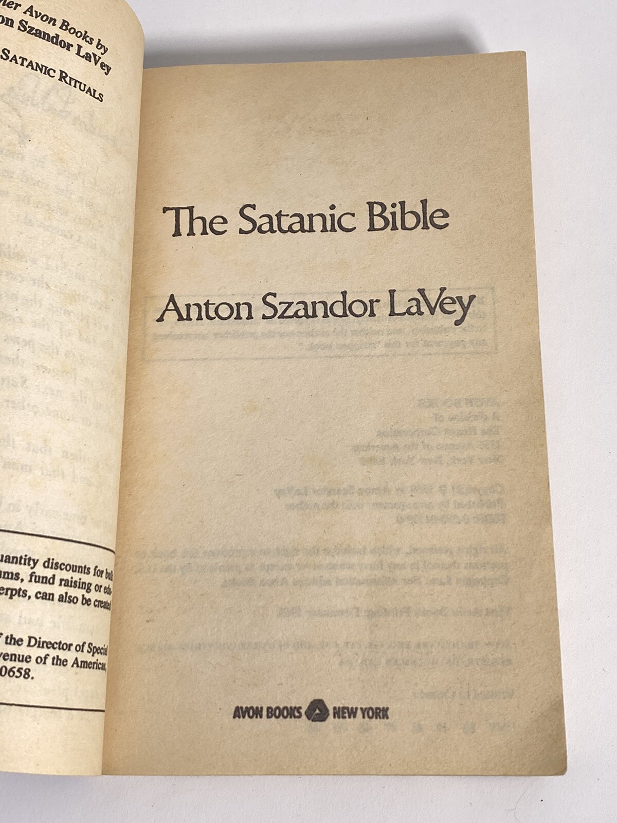 THE SATANIC BIBLE by Anton LaVey Paperback Avon 666 Beelzebub Vintage