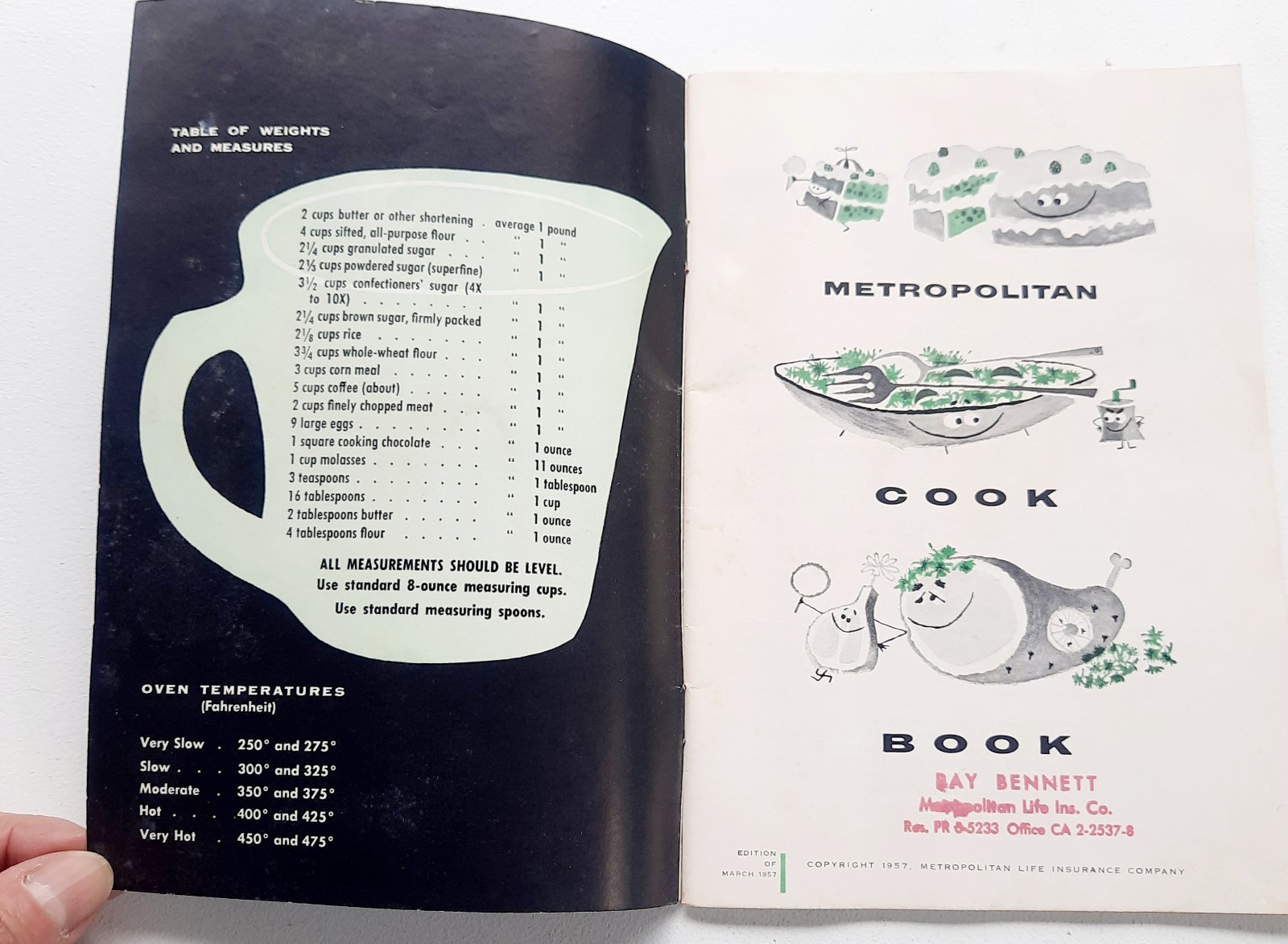 2 Vintage 40s/50s Metropolitan Life Cook Book Booklets Mid Century