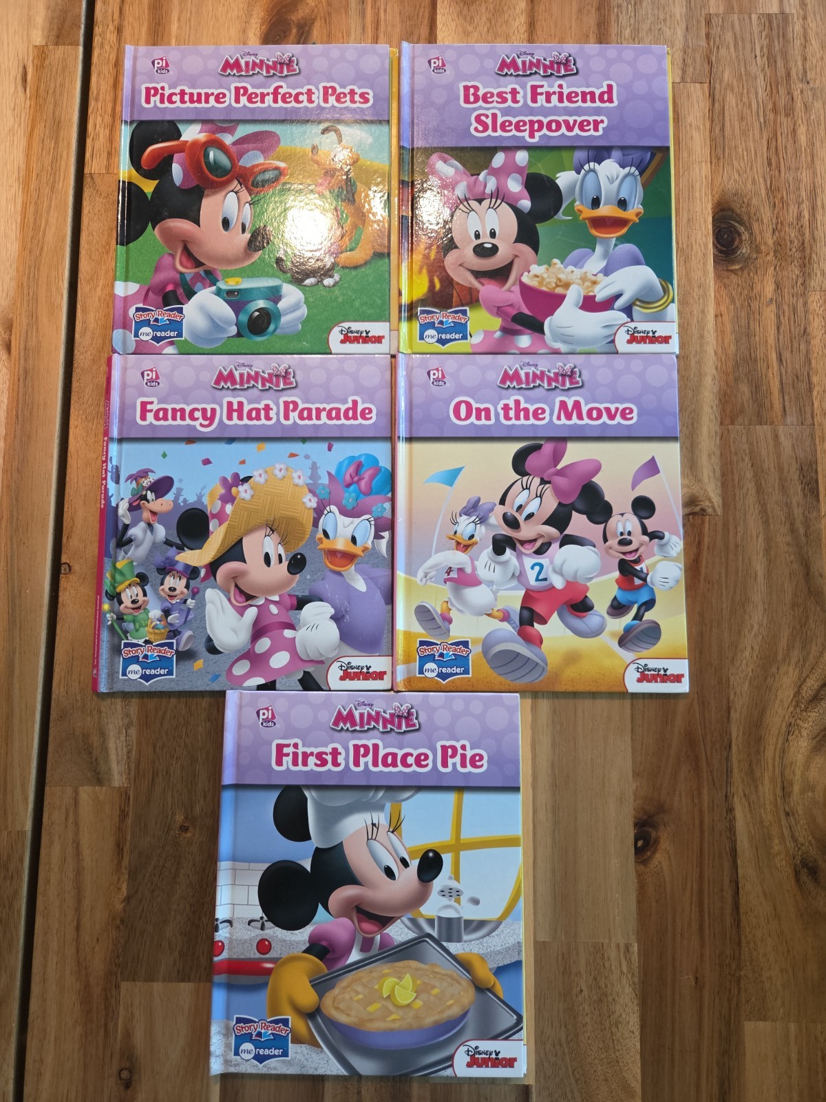 Disney Jr. Minnie Mouse Story Reader Me Reader Hardcover Book Lot Of 5