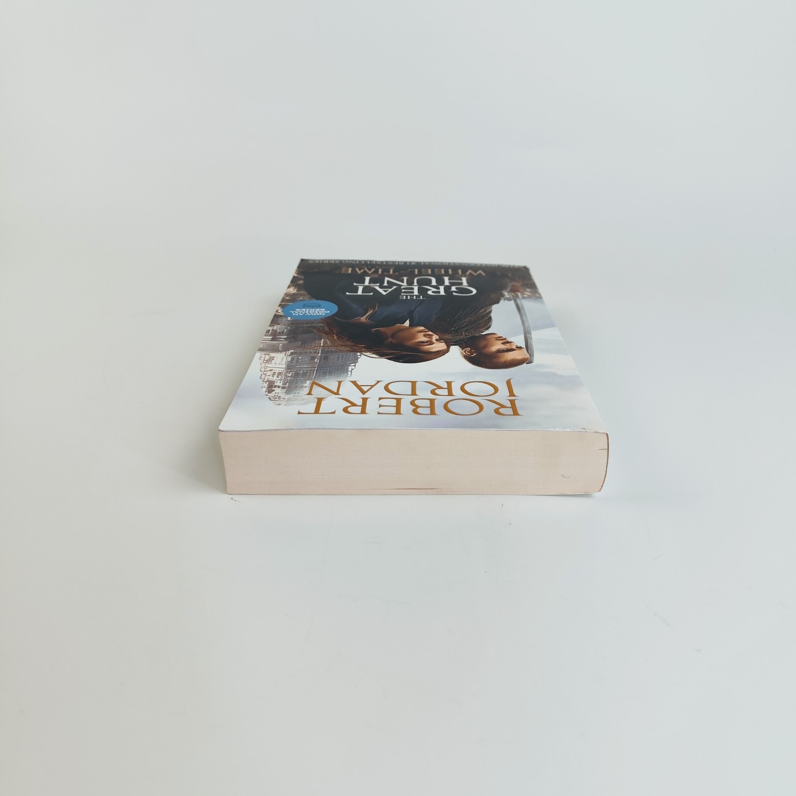 The Great Hunt (Wheel Of Time 2) Paperback By Robert Jordan 672 Pages